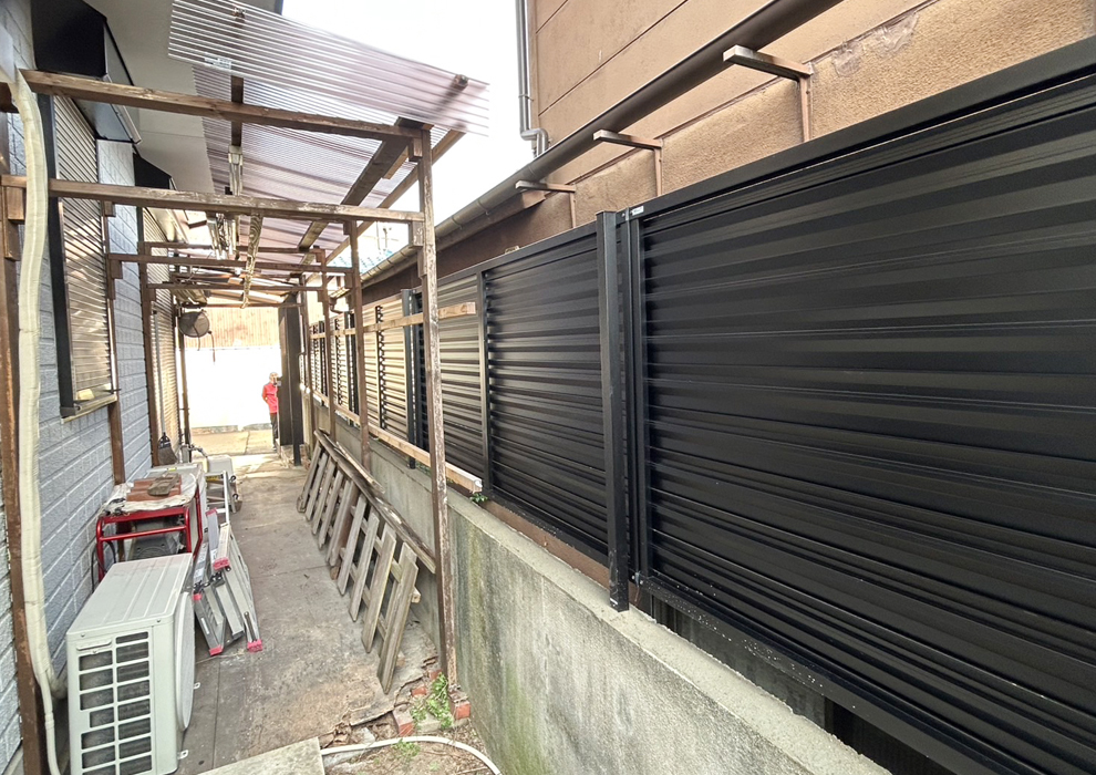 施工事例【フェンス設置】フェンス設置 23万円 宇治市木幡安心とデザイン性の融合!ブロック塀からアルミフェンスへ!