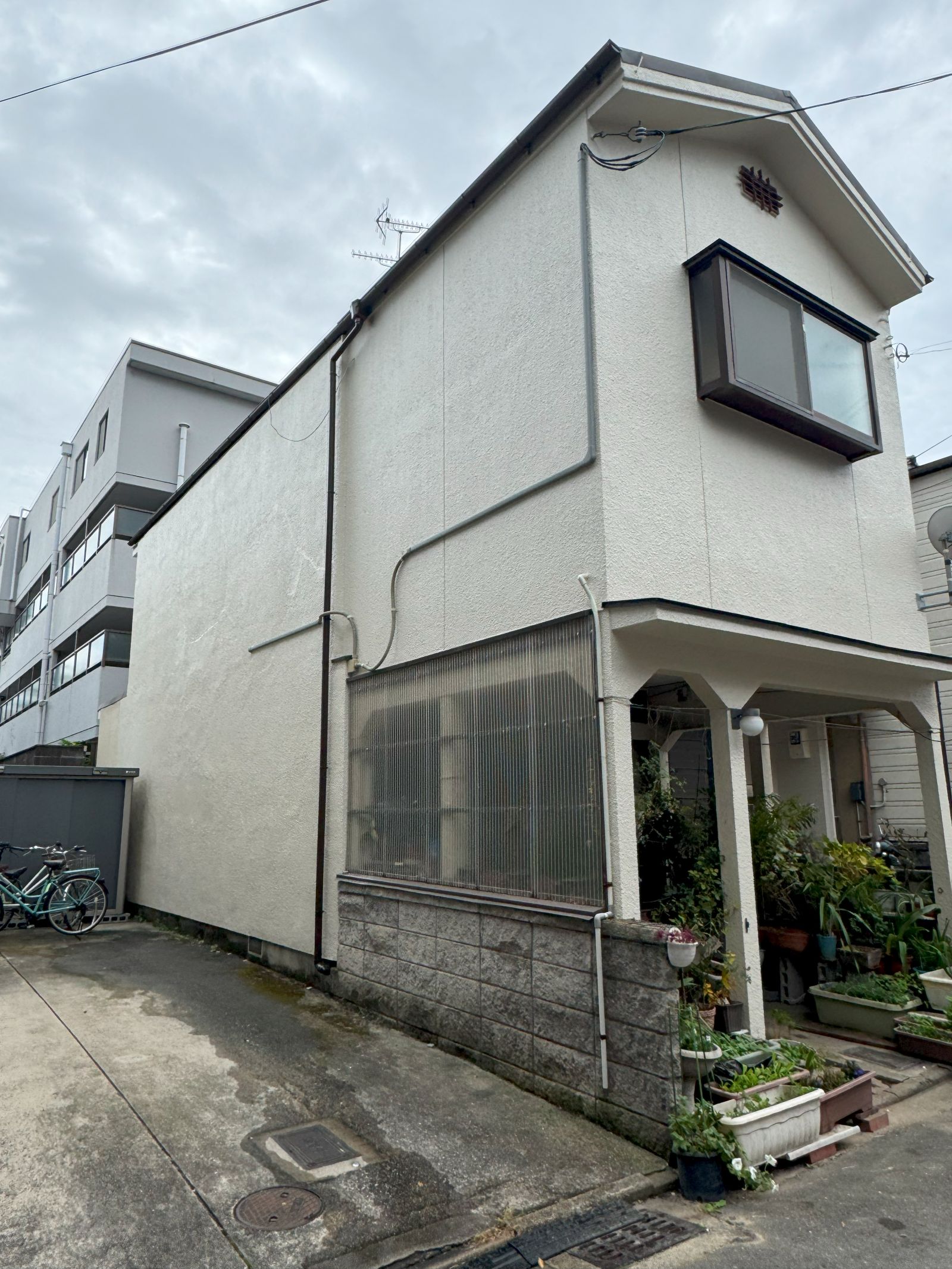 施工事例【屋根修理・外壁塗装】カバー工法