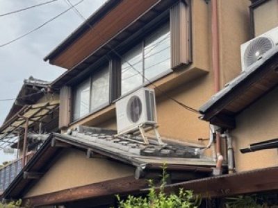 京都市右京区嵯峨朝日町の屋根修理・しっくい工事